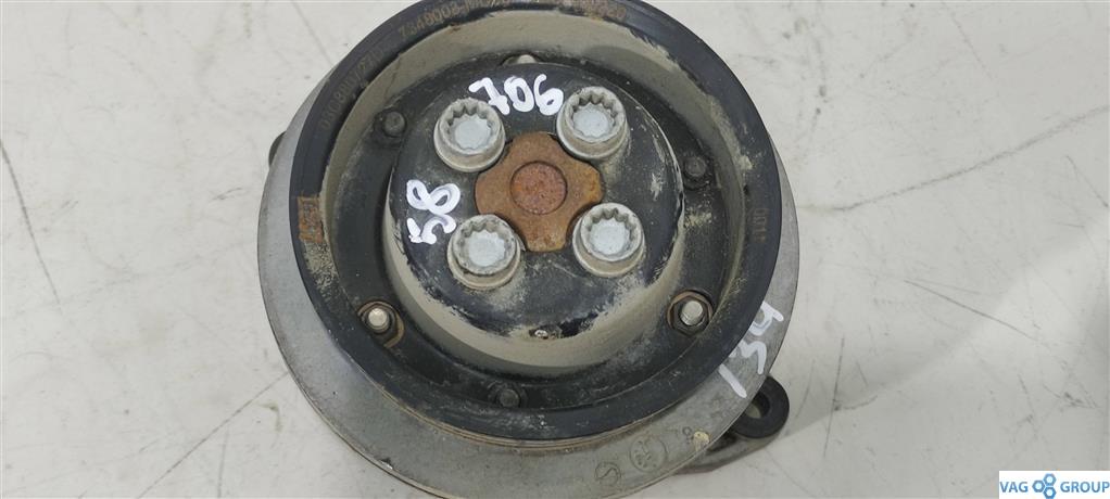 помпа Volkswagen Golf 6 поколение 2011, 1.4 л., TSI, бензин, хетчбэк 5 дв., BLG, BMY, 03C880727D, 03C121004J, CDGA, CAVD - фото №1