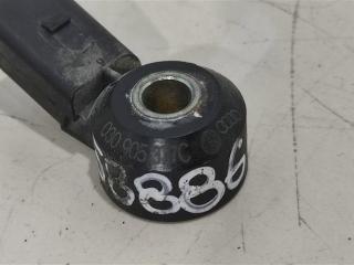 датчик детонации Volkswagen Golf 5 поколение 2006, 1.4 л., бензин, хетчбэк 5 дв., 030905377C, 030905377D, .