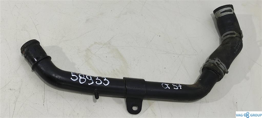 трубка охлаждающей жидкости Audi A4 B7 2006, 2.0 л., бензин, седан, 06D121111G, BPJ, BWE, 06D121065L, 06D121065J, BGB, BUL, BYK - фото №1