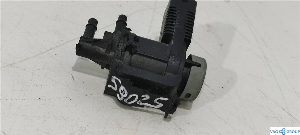 электромагнитный клапан Volkswagen Amarok 1 поколение 2013, 2.0 л., TDi, дизель, пикап, 1J0906283C, 1K0906283A, . - фото №1