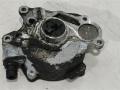 насос вакуумный Volkswagen Passat B7 2013, 2.0 л., TDi, дизель, седан, 03L145100D, CBAA, CBAB, CBDC, CLCA, CFF, CFG, CGLC, CMGB, CFJA, CJAA, CFHC, CBDA, CAYD, CAYE, CEGA, CLJA, CLLB, CJCA, 03L145100C - фото №5