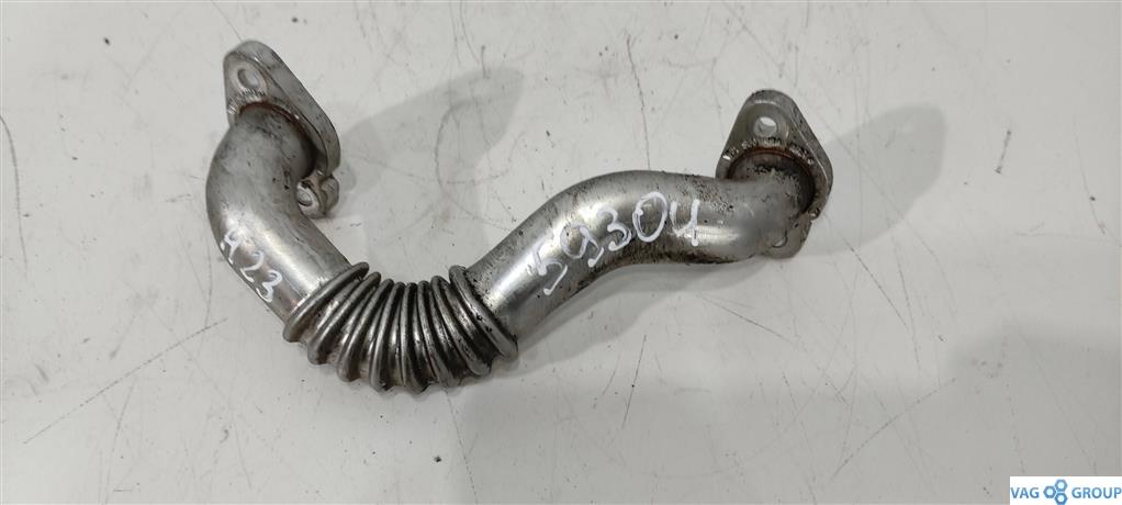 трубка системы рециркуляции EGR Volkswagen Passat B7 2013, 2.0 л., TDi, дизель, седан, CFH, 03P131521A, CFF, CFG, CLL, CFJ, CLC, . - фото №1