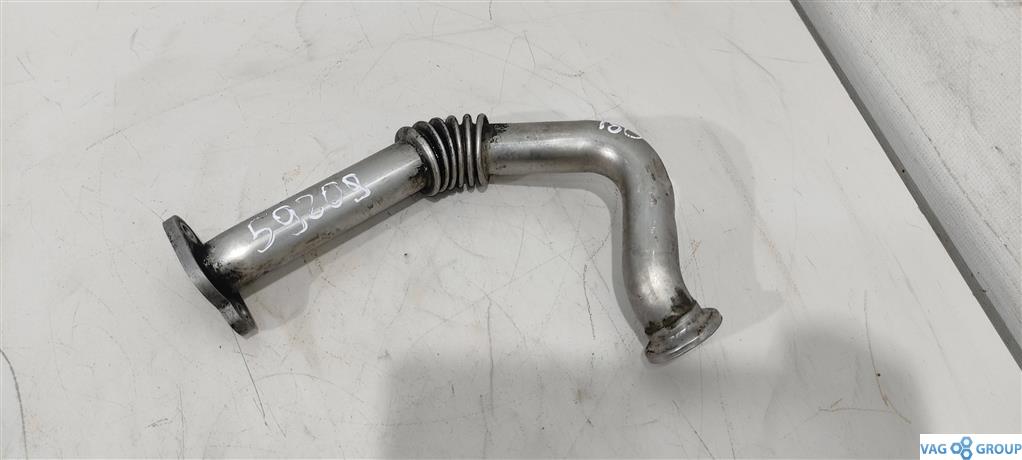 трубка системы рециркуляции EGR Volkswagen Passat B7 2013, 2.0 л., TDi, дизель, универсал, CAY, CDC, CFH, 03L131521R, CFF, CLC, CDB, . - фото №1