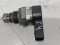 датчик давления топлива Volkswagen Passat B7 2013, 2.0 л., TDi, дизель, универсал, 057130764H, ., 0281002859, 03L130089 - фото №2