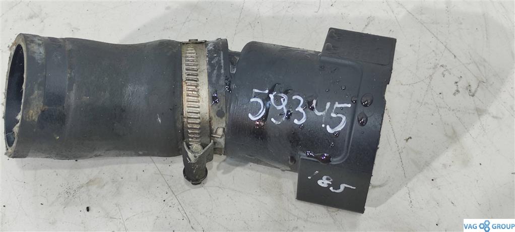 патрубок турбины Volkswagen Passat B7 2013, 2.0 л., TDi, дизель, седан, CBA, 03L131111G, CBB, CFF, CBD, . - фото №1