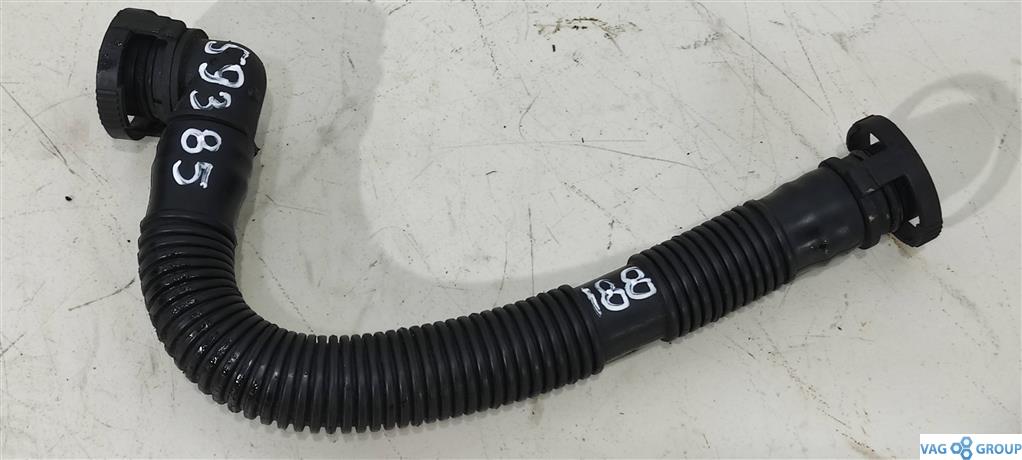 патрубок (трубопровод, шланг) Audi A3 8L 1999, 1.8 л., бензин, хетчбэк 5 дв., 06A131127A, APG, BAF, . - фото №1