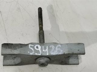 крепление форсунки Volkswagen Passat B7 2013, 2.0 л., TDi, дизель, седан, 03L130216A, CFF, 03L216A