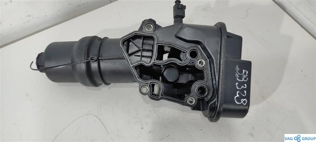 корпус масляного фильтра Volkswagen Passat B6 2006, 2.0 л., TFSI, бензин, седан, 06F115397F, BPG, BPY, BPJ, BWE, 06F115397J, 06F115397H, AXX, BWA, BWT, BGB, BUL, BYK, BYD - фото №1