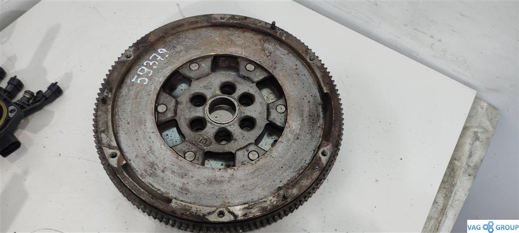 маховик Volkswagen Passat B7 2013, 2.0 л., TDi, бензин, седан, 03L105266BD, CBAA, CBAB, CBDC, CBBB, CFF, CBAC, . - фото №1