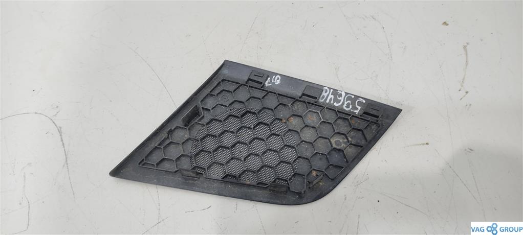сетка на динамик Audi A4 B8/8K 2010, бензин, 8T0857228, . - фото №1