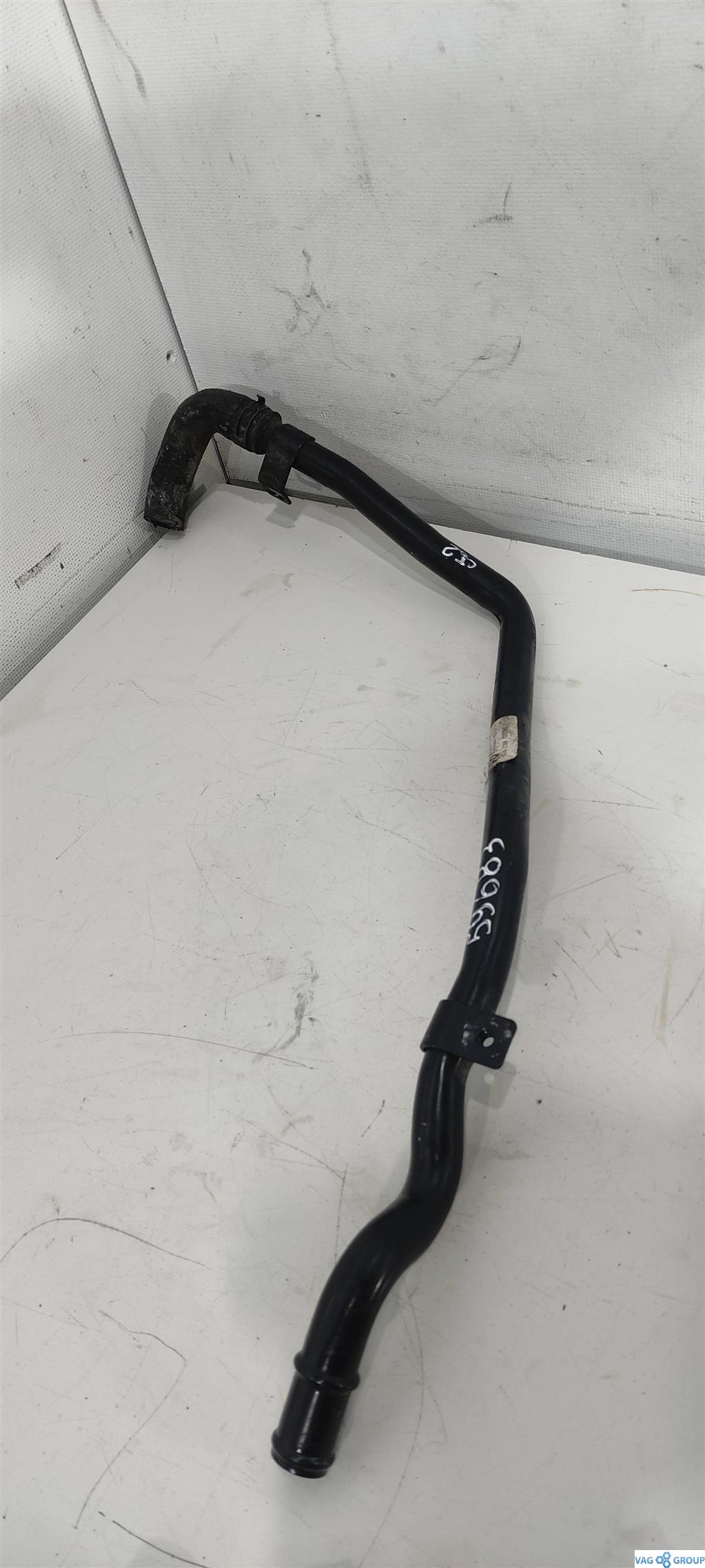 трубка охлаждающей жидкости Volkswagen Passat B6 2009, 2.0 л., TDi, дизель, седан, 1K0121070BR, CDA, CAW, CCT, BZB, 1K0145762GG, CBF, CCZ - фото №1