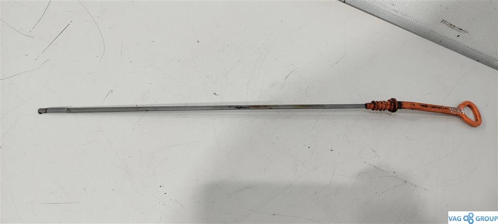 щуп двигателя Volkswagen Passat B5 1998, 1.8 л., бензин, универсал, APT, 053115611C, ADR, . - фото №1