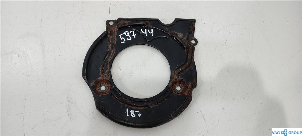 защита (кожух) ремня ГРМ Volkswagen Passat B6 2007, 2.0 л., FSI, бензин, седан, BVZ, BVY, BPY, BLR, BLX, BLY, BVX, AXX, BWA, 06D109175, . - фото №1