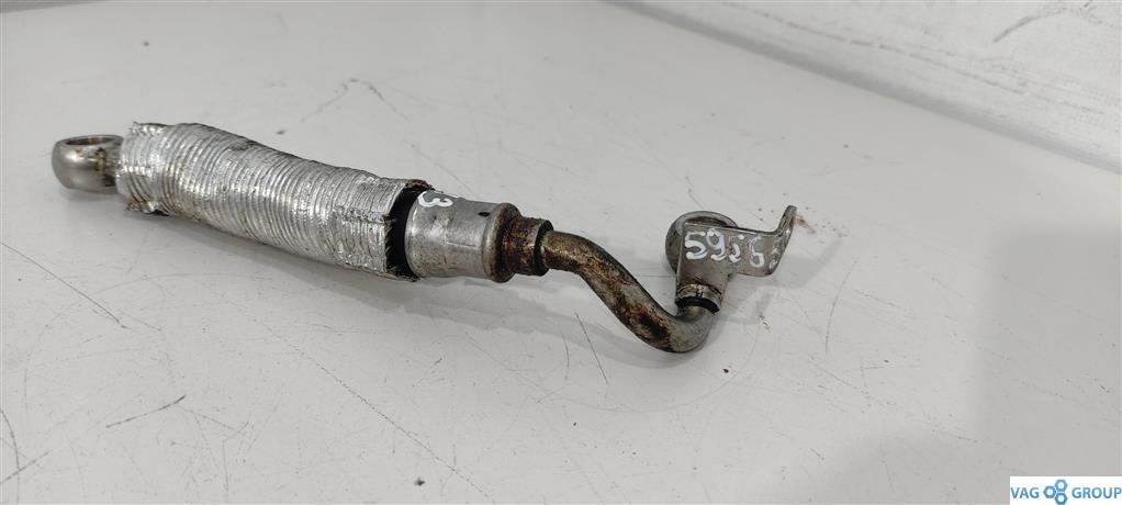 масляная трубка турбины Skoda Octavia 1 поколение (A4) 1998, 1.8 л., бензин, хетчбэк 5 дв., 06A121497Q, AGU, 06A121497 - фото №1