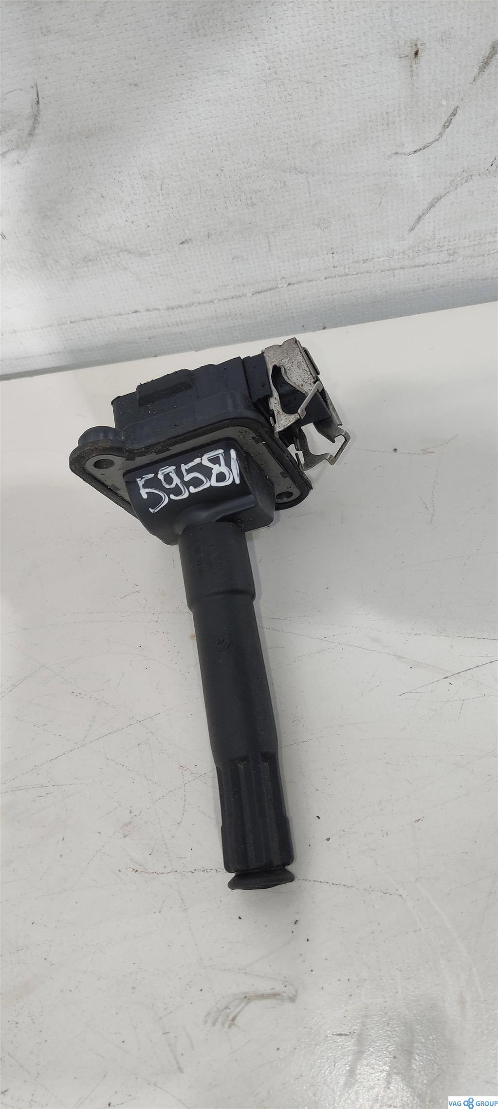 катушка зажигания Audi A6 4B/C5 2000, 1.8 л., бензин, седан, 058905105, ANB, APU, AEB, AGU, 0040100013, 0040100016, 058905105A, 11869, ARE, AEW, AKJ - фото №1