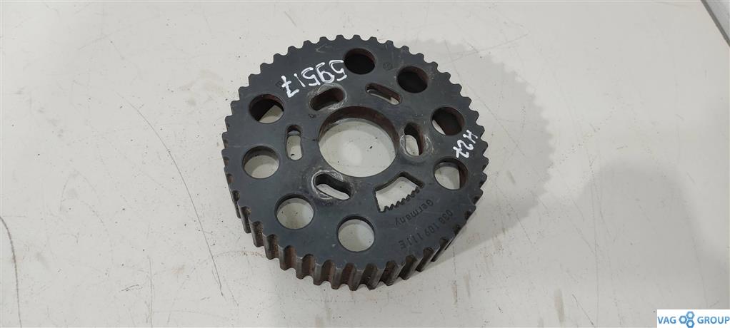 шкив распредвала Volkswagen Passat B6 2007, 1.9 л., TDi, дизель, седан, 038109111E, AVF, AVB, CBA, CBB, CBD, CJA, AVX, . - фото №1