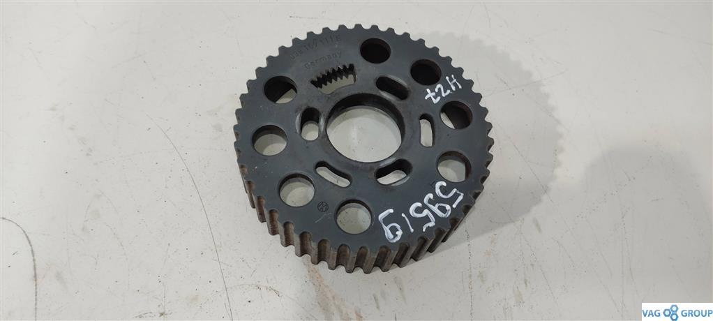 шкив распредвала Volkswagen Passat B6 2007, 1.9 л., TDi, дизель, седан, 038109111E, AVF, AVB, CBA, CBB, CBD, CJA, AVX, . - фото №1