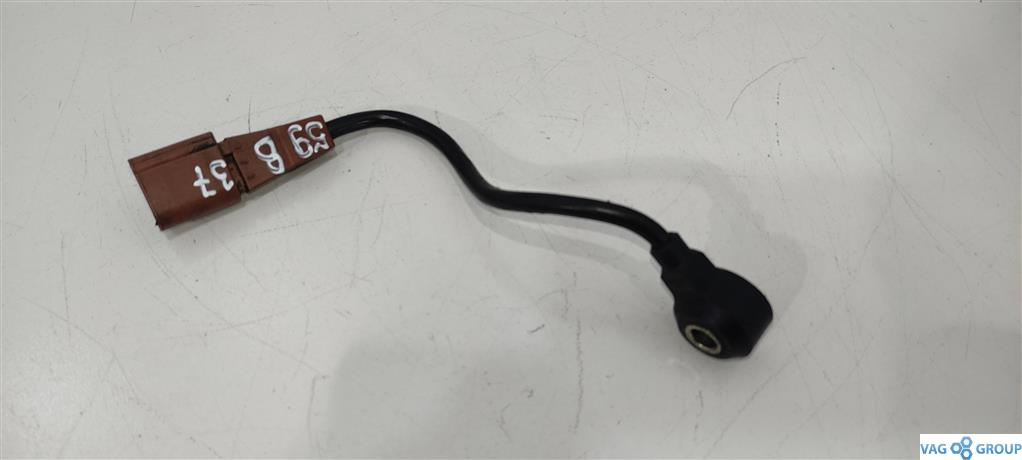 датчик детонации Audi A3 8L 1999, 1.8 л., бензин, седан, AWT, ALT, 06A905377F, . - фото №1