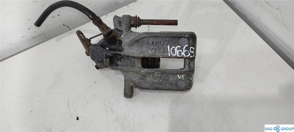 суппорт задний левый Audi A4 B6 2003, 1.8 л., бензин, седан, 8E0615423G, . - фото №1