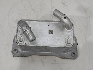 радиатор масляный Volvo V40 2 поколение 2015, 2.0 л., бензин, универсал, 31465747, .