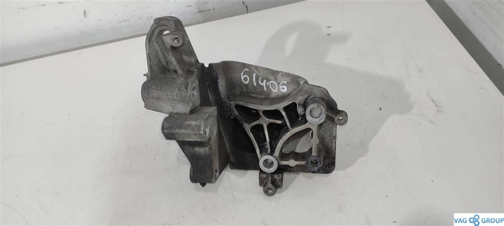 кронштейн двигателя Ford Focus 3 поколение 2013, 1.6 л., бензин, хетчбэк 5 дв., 7S7G6F001AB, EP65FW, . - фото №1