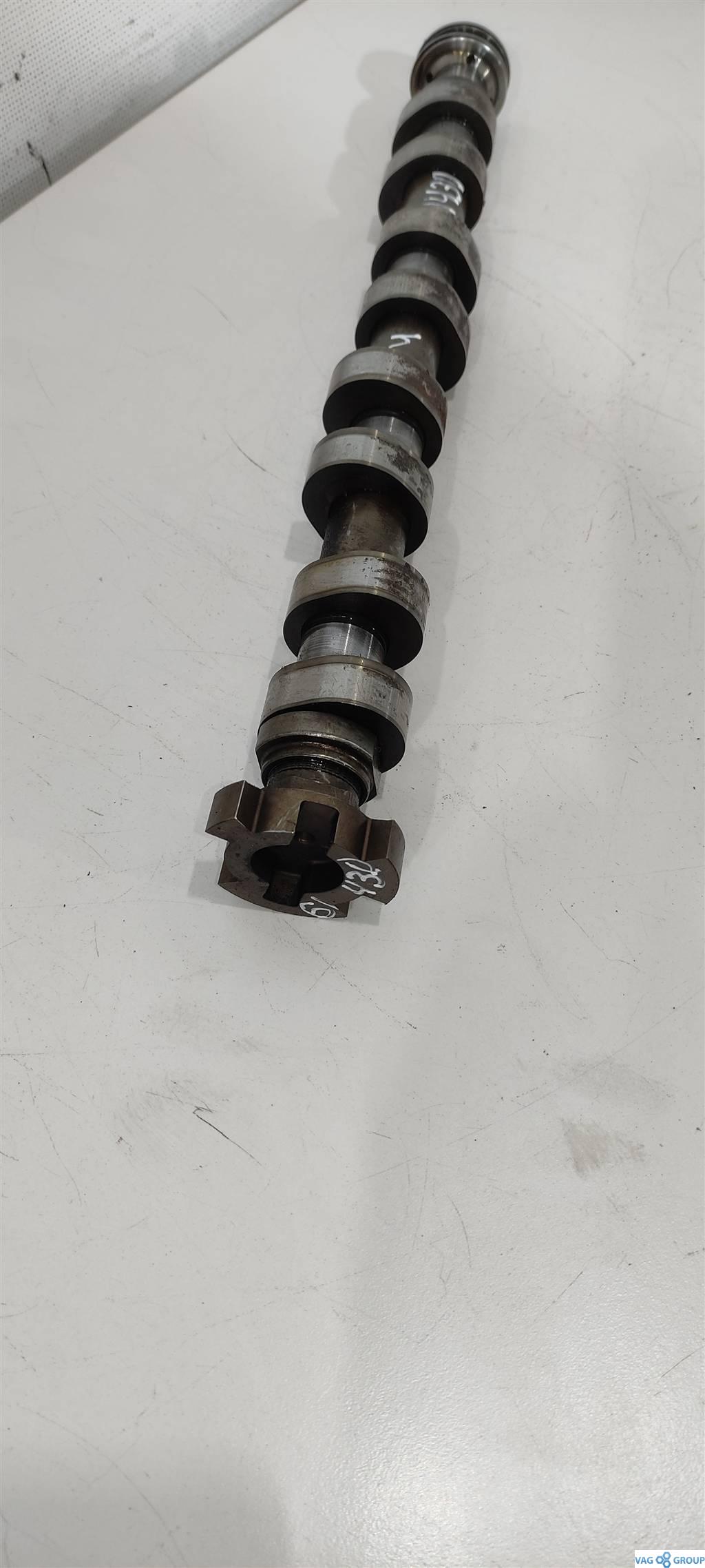 распредвал Peugeot 308 T7 2009, 1.6 л., бензин, хетчбэк 5 дв., V757707580, EP65FT, . - фото №1