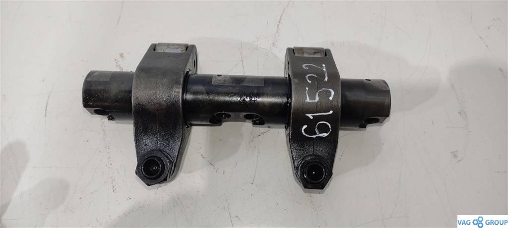 ось коромысел Volkswagen Transporter T5 2007, 1.9 л., TDi, дизель, фургон, BRS, AVF, AVB, BDJ, AXB, AXC, BRR, AWX, BDK, BXE, BPW, BLS, 038109527AF, BKE, BMM, BJB, BSU, BST, . - фото №1