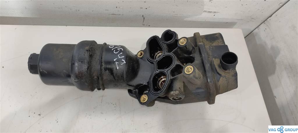 корпус масляного фильтра Volkswagen Passat B6 2006, 2.0 л., TFSI, бензин, седан, 06F115397F, BPG, BPY, BPJ, BWE, 06F115397J, 06F115397H, AXX, BWA, BWT, BGB, BUL, BYK, BYD - фото №1