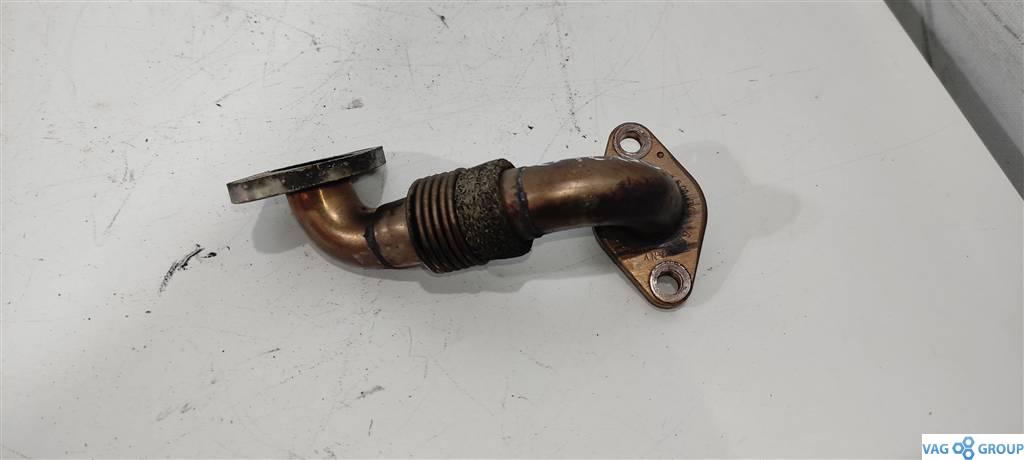 трубка системы рециркуляции EGR Volkswagen Caddy 3 поколение 2009, 1.9 л., дизель, минивэн, BXE, 038131521BQ, . - фото №1