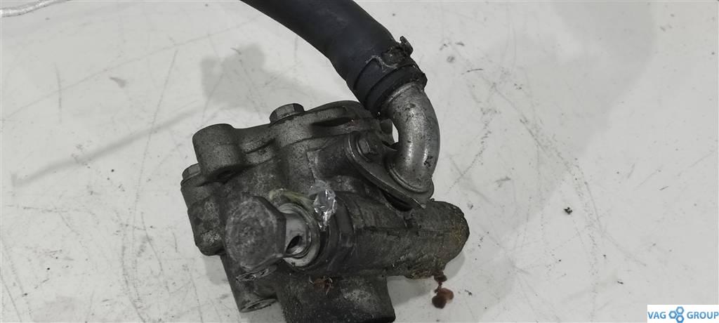 насос гидроусилителя руля Volkswagen Caddy 3 поколение 2006, 1.9 л., TDi, дизель, минивэн, AVU, AHW, BSE, AUM, BCA, AZD, AQY, AGU, 2K0422154, 2K0422154A, AKL, AZH, APF, AZJ, AXP, BGU, BCB, 1J0422154A - фото №1