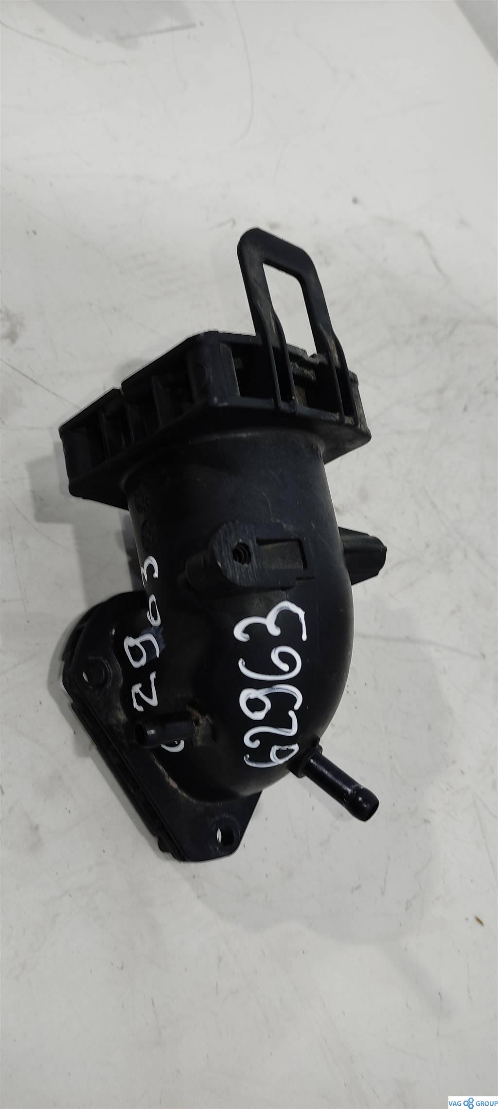 патрубок (трубопровод, шланг) Volkswagen Passat B7 2013, 1.4 л., TSI, бензин, седан, 03C129721B, BLG, BMY, CDG, 03C129721D, CAVD, CTHA, CAVE - фото №1