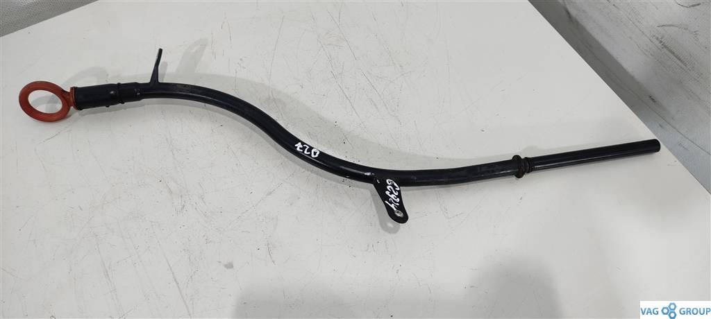 щуп двигателя Volkswagen Passat B6 2006, 2.0 л., TDi, дизель, седан, BMR, BKP, 03G103634AF, BMA, BUZ, 03G115611Q - фото №1