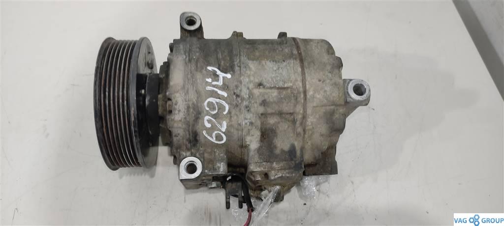 компрессор кондиционера Audi A4 B7 2006, 1.8 л., бензин, седан, ALT, BFB, 8E0260805F, 4472208393, 08D03508, 4472209530 - фото №1