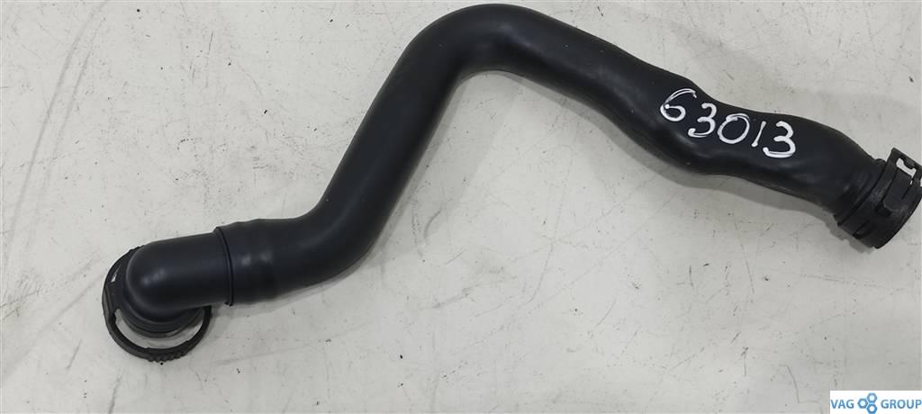 патрубок вентиляции картера Volkswagen Passat B6 2006, 2.0 л., бензин, седан, BVZ, BVY, BLR, BLX, BLY, BVX, 06F103217, . - фото №1