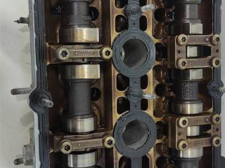 головка блока цилиндров Volkswagen Passat B5 [рестайлинг] 2003, 1.8 л., бензин, седан, AWT, AWM, AMB, AWC, AUG, AVJ, APX, BFB, BAM, AJH, AUQ, BEX, AWP