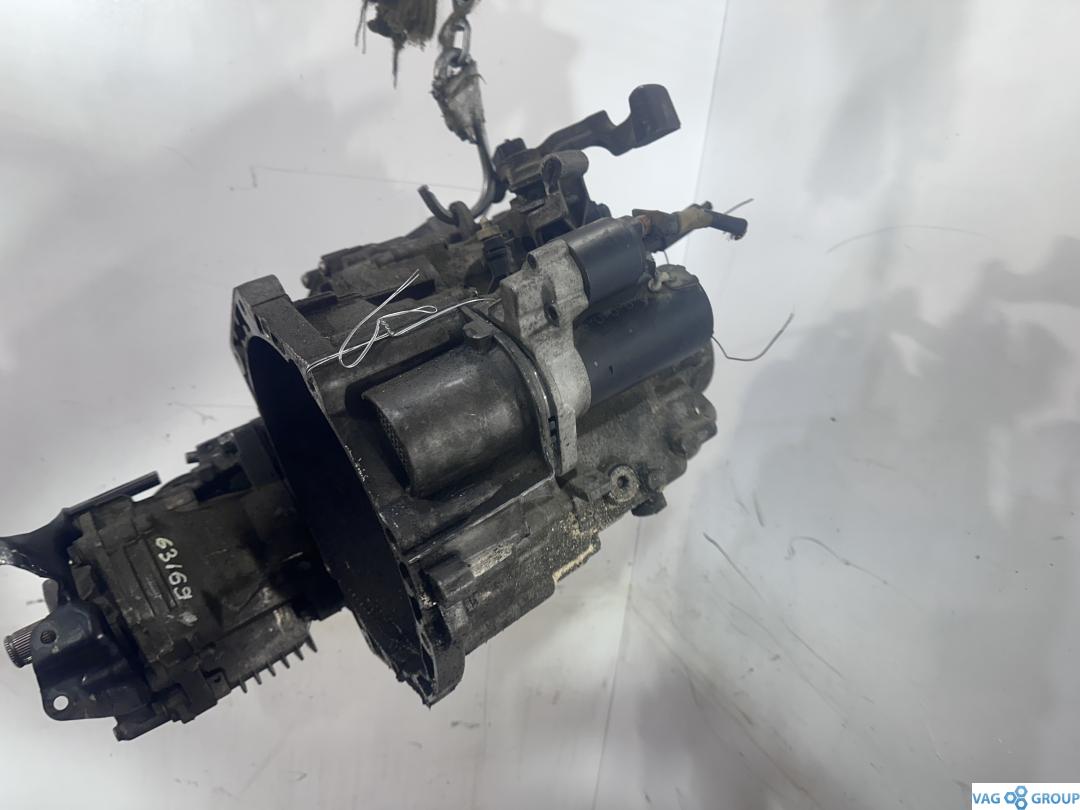 КПП механическая (МКПП) Volkswagen Tiguan 1 поколение 2009, 2.0 л., TDi, дизель, CFF, CFG, LMU, KVE, LJS, MJU, MXB, KQN, KUH, LGS, LGZ - фото №1