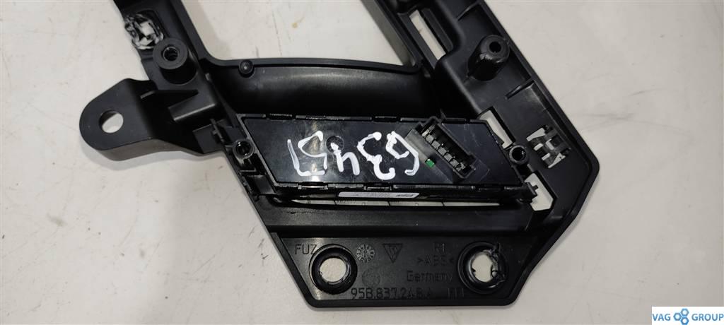 блок управления сиденьем Porsche Macan 1 поколение 2017, бензин, внедорожник 5 дв., ., 95B959855S - фото №1