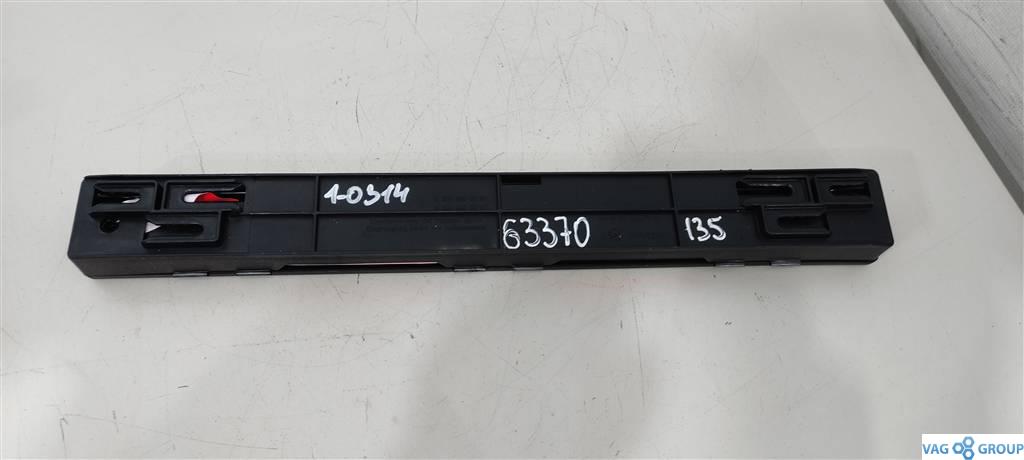 знак аварийной остановки Mercedes-Benz GLC-Класс X253/C253 2017, дизель, внедорожник 5 дв., ., A0008900597 - фото №1