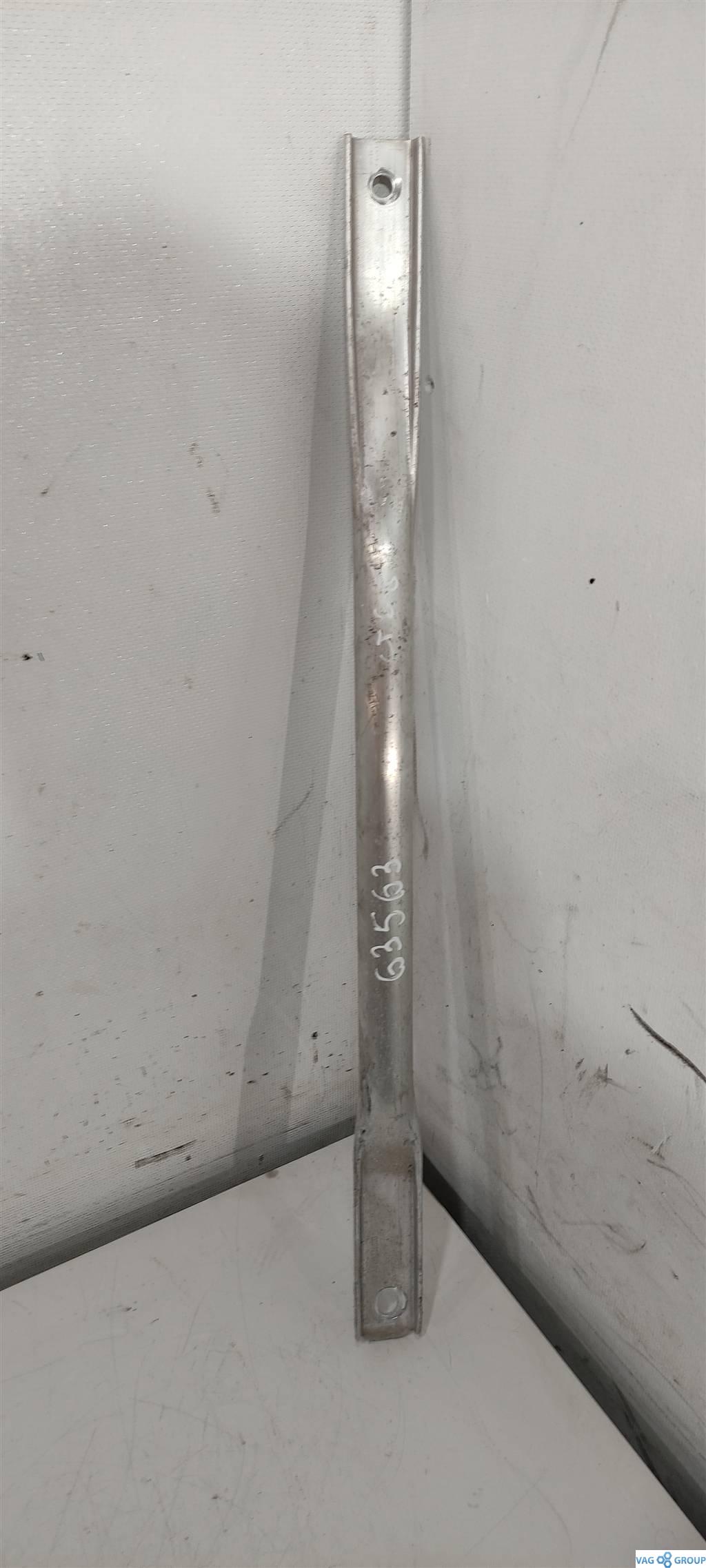 распорка стоек Mercedes-Benz E-Класс W213/S213/C238/A238 2018, бензин, купе, ., A2136280000 - фото №1