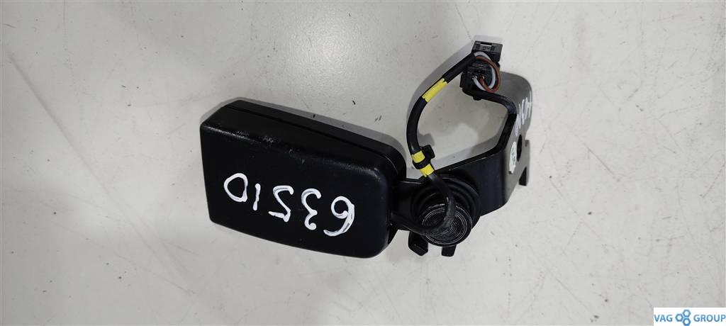 замок ремня безопасности Mercedes-Benz E-Класс W213/S213/C238/A238 2017, TDi, бензин, седан, ., A2388600900 - фото №1