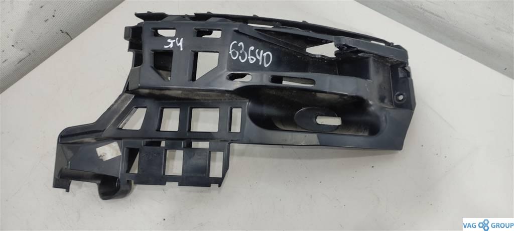 кронштейн заднего бампера Porsche Macan 1 поколение 2017, бензин, внедорожник 5 дв., ., 95B807484A - фото №1