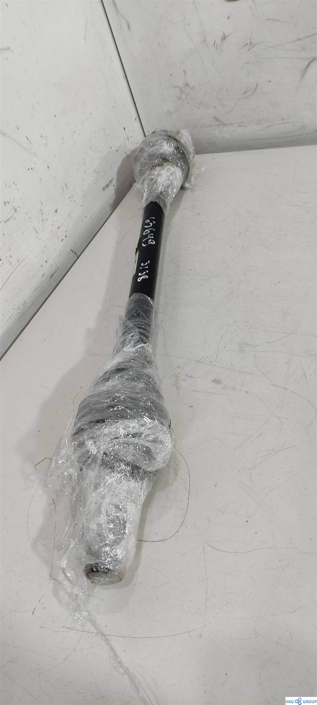 полуось задняя (приводной вал, ШРУС) Porsche Macan 1 поколение 2017, бензин, внедорожник 5 дв., ., 95B501203G - фото №1