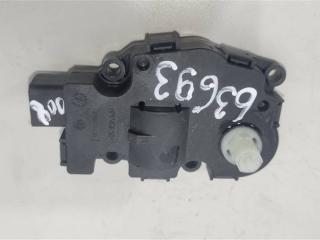 моторчик заслонки печки Porsche Macan 1 поколение 2017, бензин, внедорожник 5 дв., ., K9749007