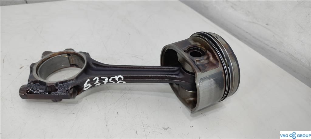 поршень Volkswagen Golf 4 поколение 2001, 1.6 л., бензин, хетчбэк 5 дв., AHL, AKL, . - фото №1