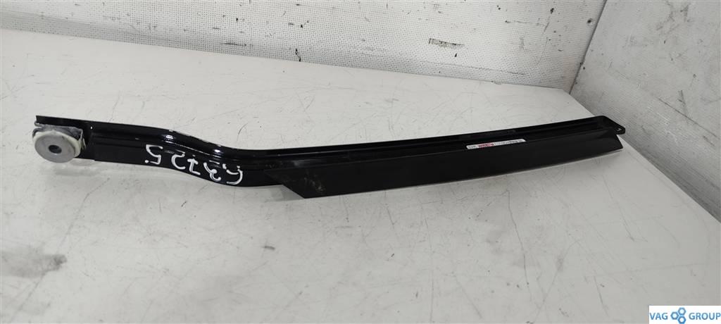 направляющая стекла Mercedes-Benz E-Класс W213/S213/C238/A238 2017, бензин, купе, ., A2387350200 - фото №1