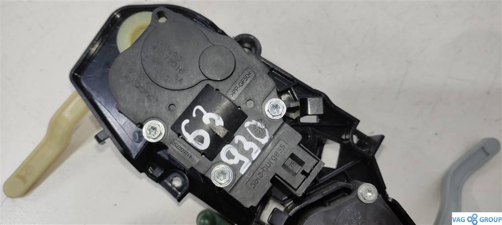 моторчик заслонки печки Porsche Macan 1 поколение 2017, бензин, внедорожник 5 дв., ., K9749007 - фото №1