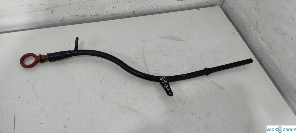 щуп двигателя Volkswagen Passat B6 2006, 2.0 л., TDi, дизель, седан, BMR, BKP, 03G103634AF, BMA, BUZ, 03G115611Q - фото №1