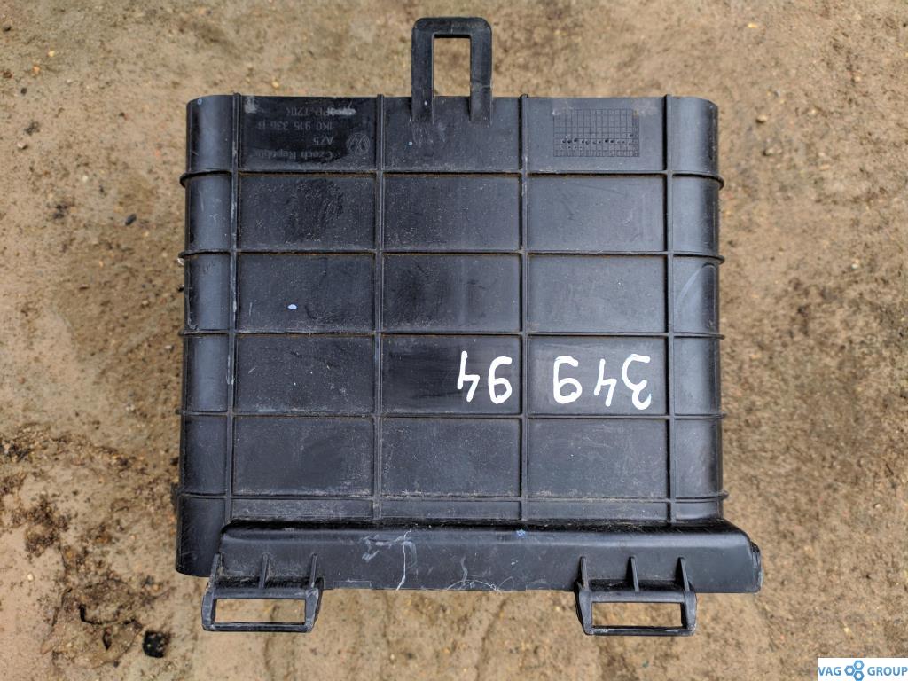 полка аккумулятора Skoda Octavia 2 поколение (A5) 2006, 1.9 л., TDi, дизель, хетчбэк 5 дв., 1K0915336B, . - фото №1