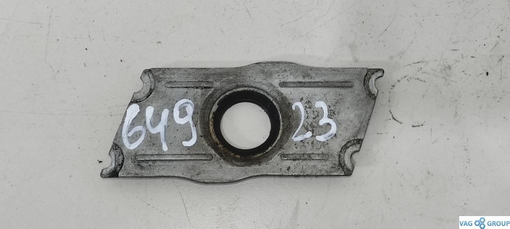 крепление форсунки Audi A4 B8/8K 2010, 3.0 л., TDi, дизель, седан, 059103113E, ., 059103113F, 059103113G - фото №1