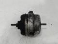 подушка крепления двигателя Audi A4 B7 2006, 2.0 л., бензин, седан, BPG, ALT, BPJ, BWE, BFB, BWT, BGB, BUL, BYK, 8E0199379L, 8E0199379B, 8E0199382D - фото №2